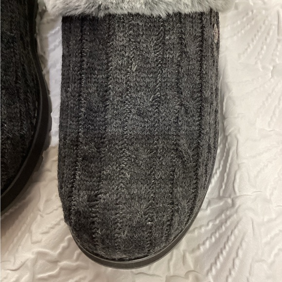 BOBS from Skechers Gray Faux Fur Keepsake-Angel 8.5 - Picture 2 of 12